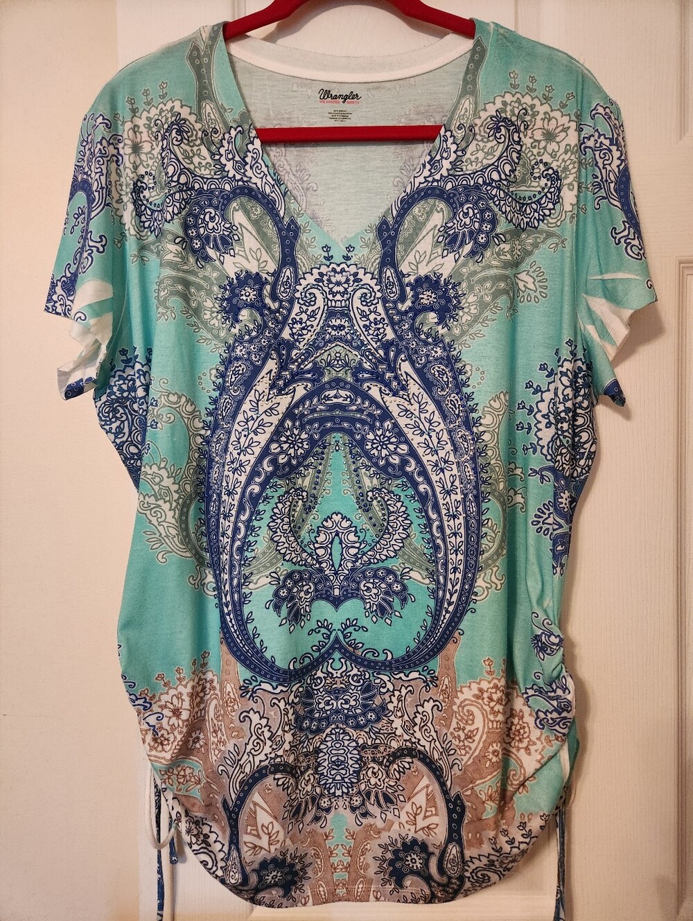 Wrangler Aqua and Blue Paisley V-Neck Short Sleeve Top, sz XXL